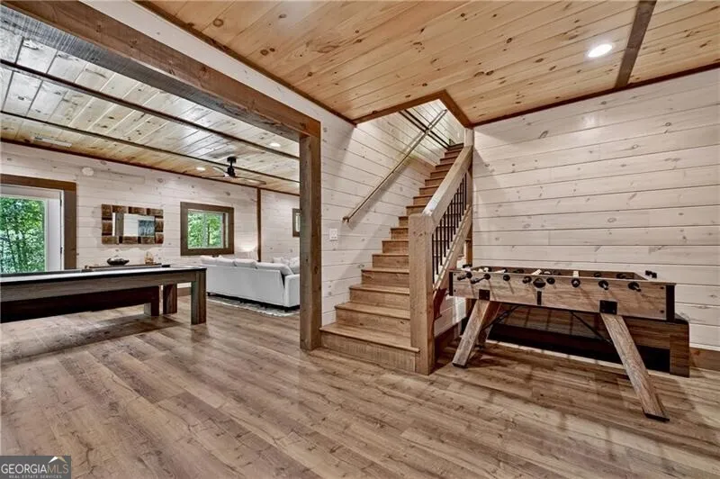 346 Logan DR Mineral Bluff, GA 30559