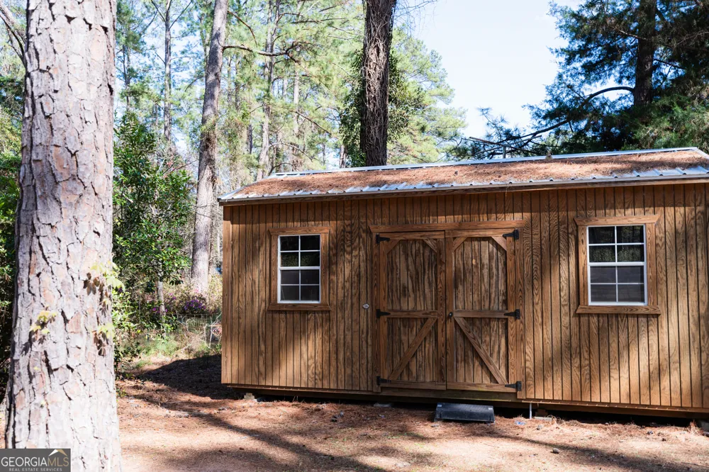 1270 Wadsworth DR Albany, GA 31721