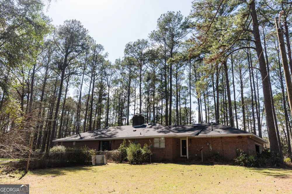 1270 Wadsworth DR Albany, GA 31721