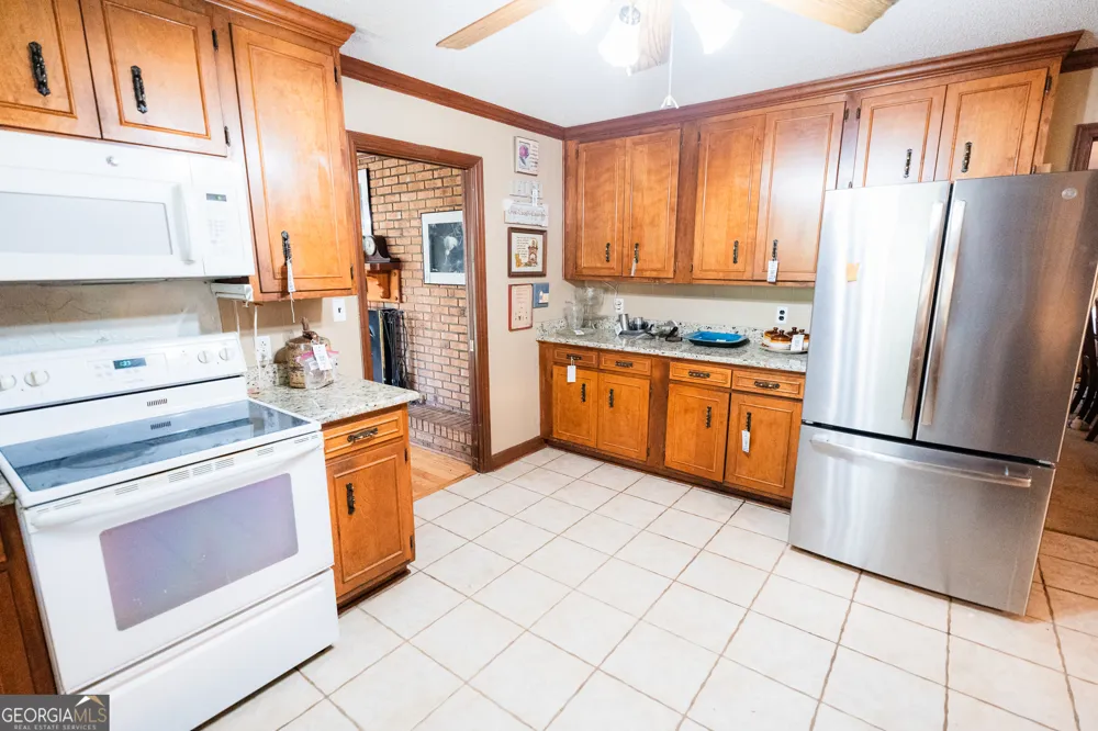 1270 Wadsworth DR Albany, GA 31721