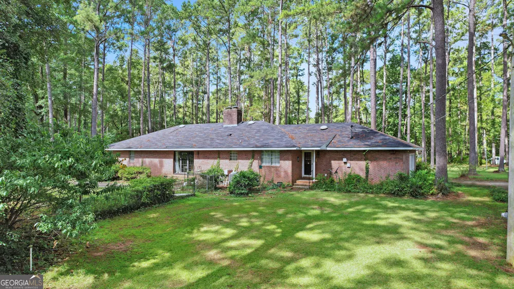 1270 Wadsworth DR Albany, GA 31721