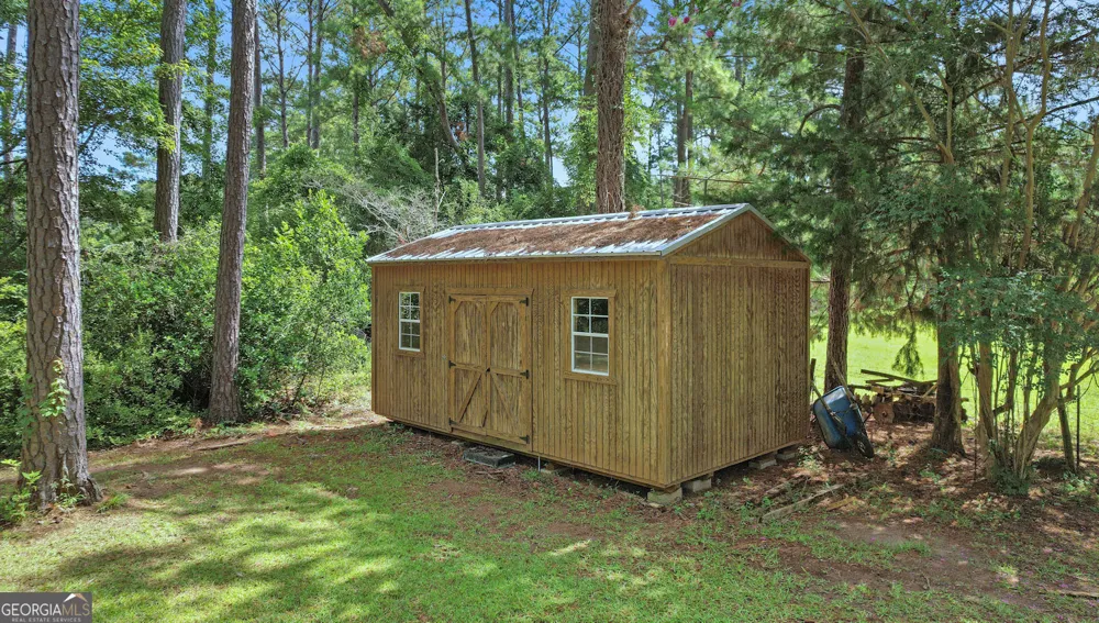 1270 Wadsworth DR Albany, GA 31721