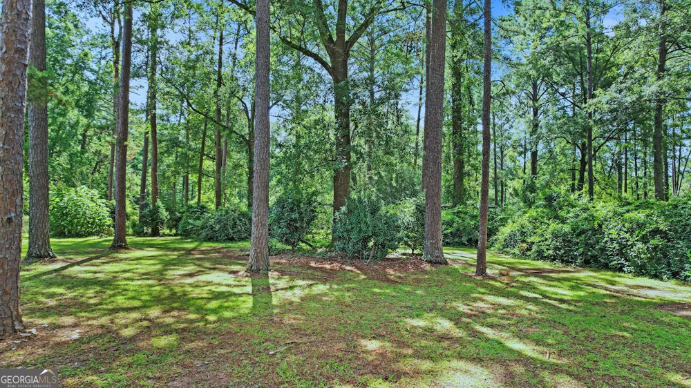 1270 Wadsworth DR Albany, GA 31721
