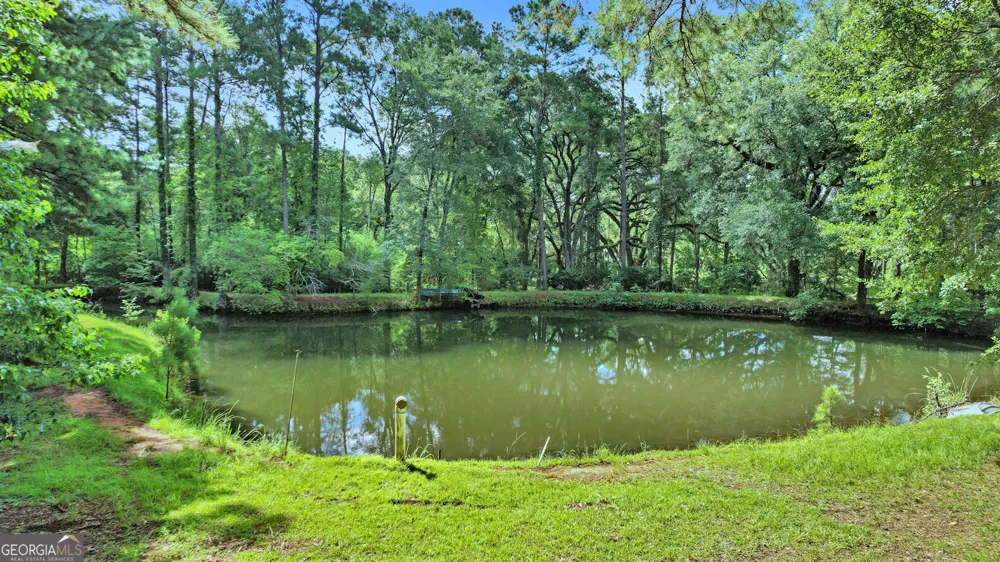 1270 Wadsworth DR Albany, GA 31721