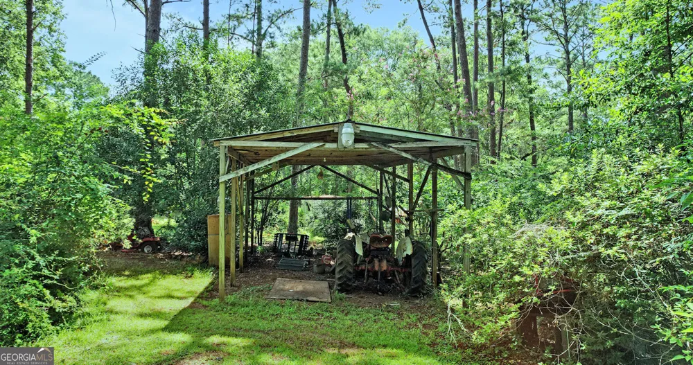 1270 Wadsworth DR Albany, GA 31721