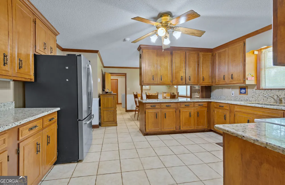 1270 Wadsworth DR Albany, GA 31721