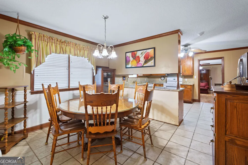 1270 Wadsworth DR Albany, GA 31721