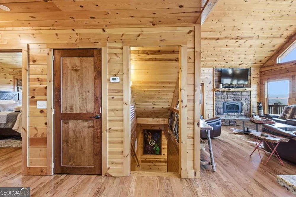 33 Stanley Ridge DR Morganton, GA 30560