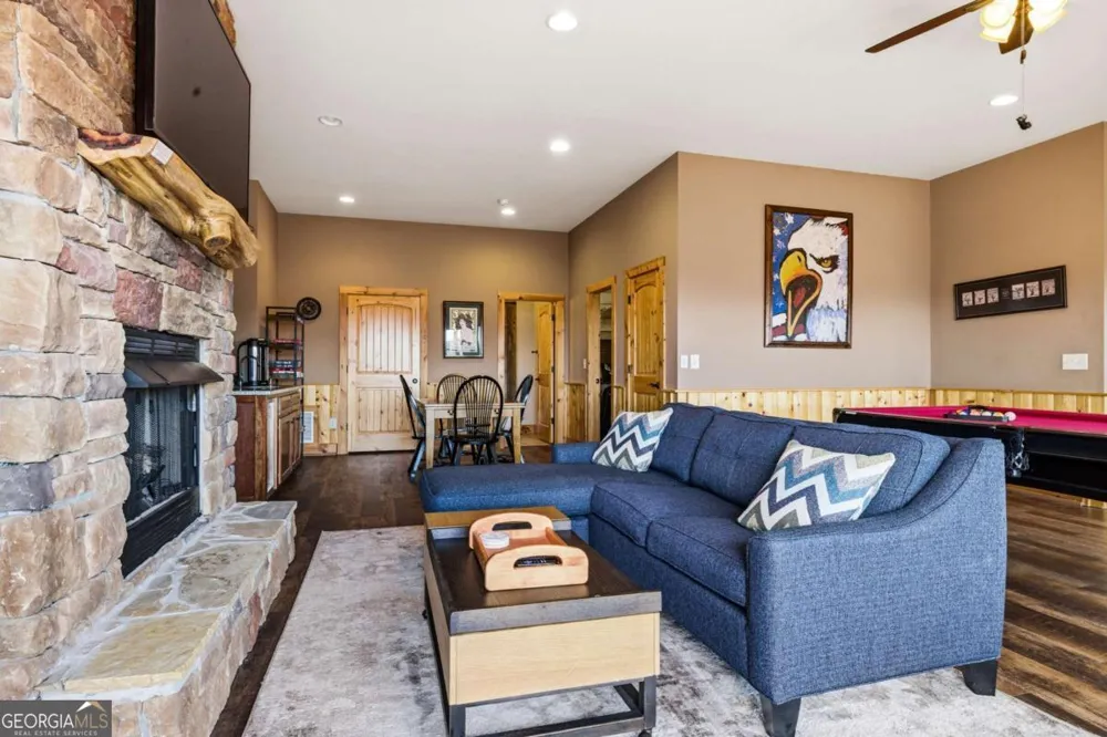 33 Stanley Ridge DR Morganton, GA 30560