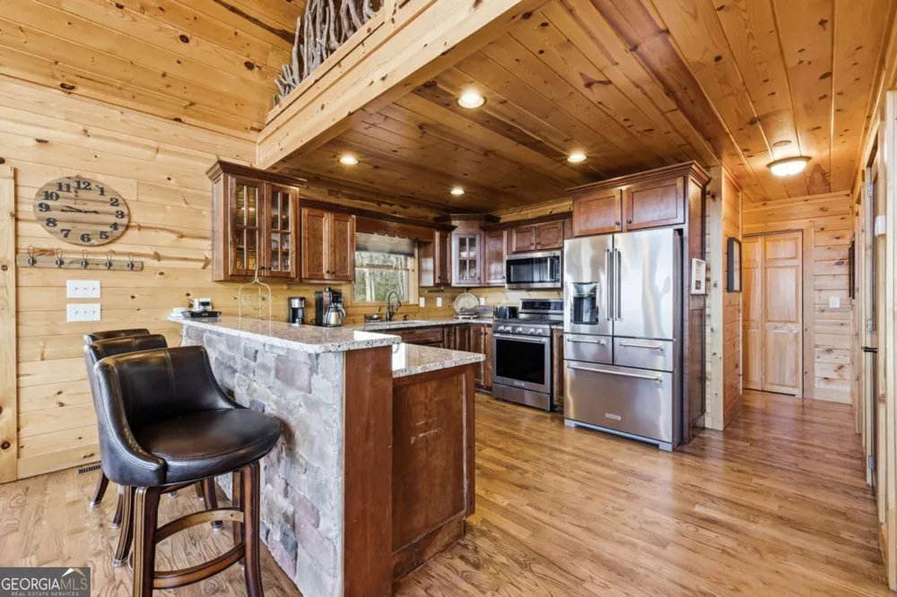 33 Stanley Ridge DR Morganton, GA 30560