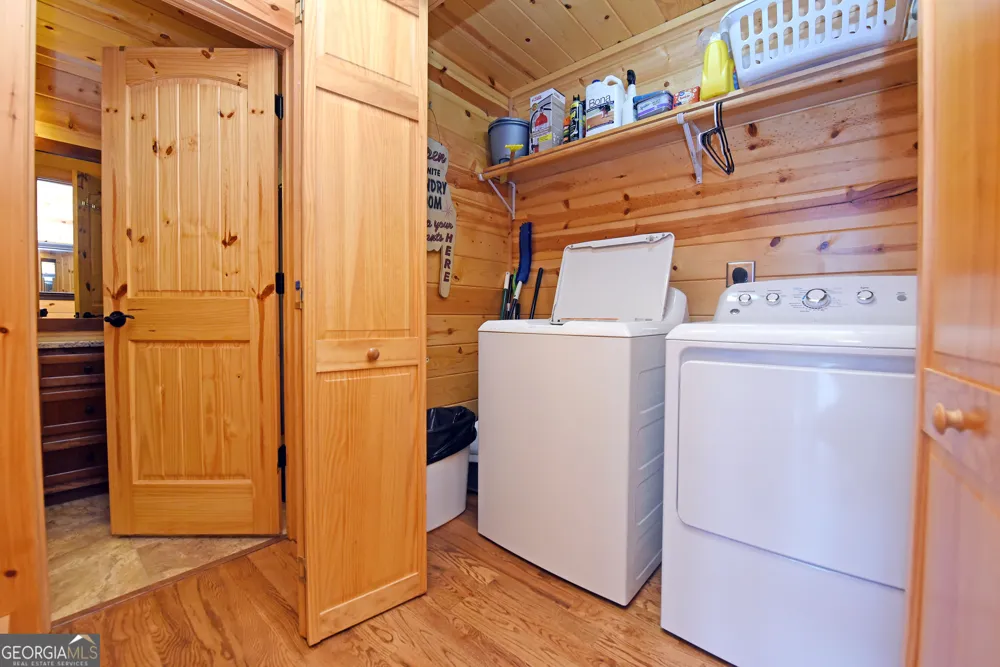 33 Stanley Ridge DR Morganton, GA 30560
