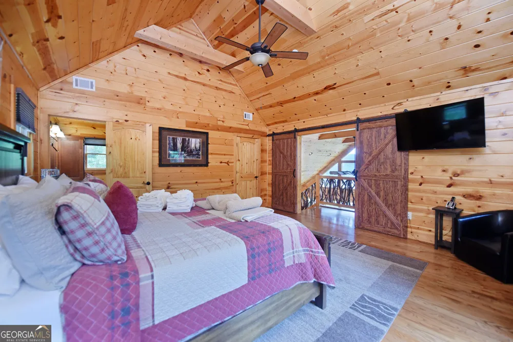 33 Stanley Ridge DR Morganton, GA 30560