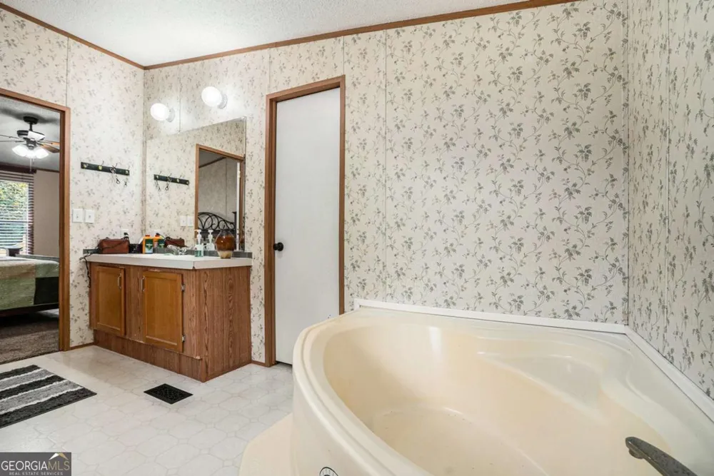 359 Norton Bridge RD Chatsworth, GA 30705
