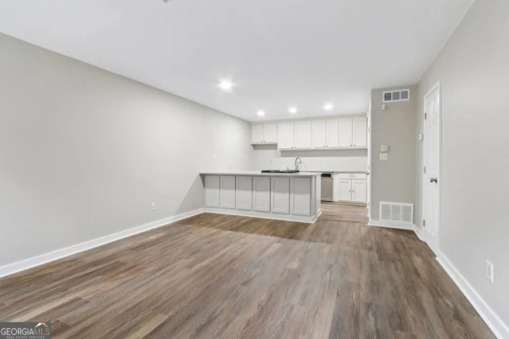 107 River Mill CIR Roswell, GA 30075