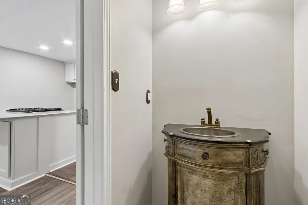 107 River Mill CIR Roswell, GA 30075