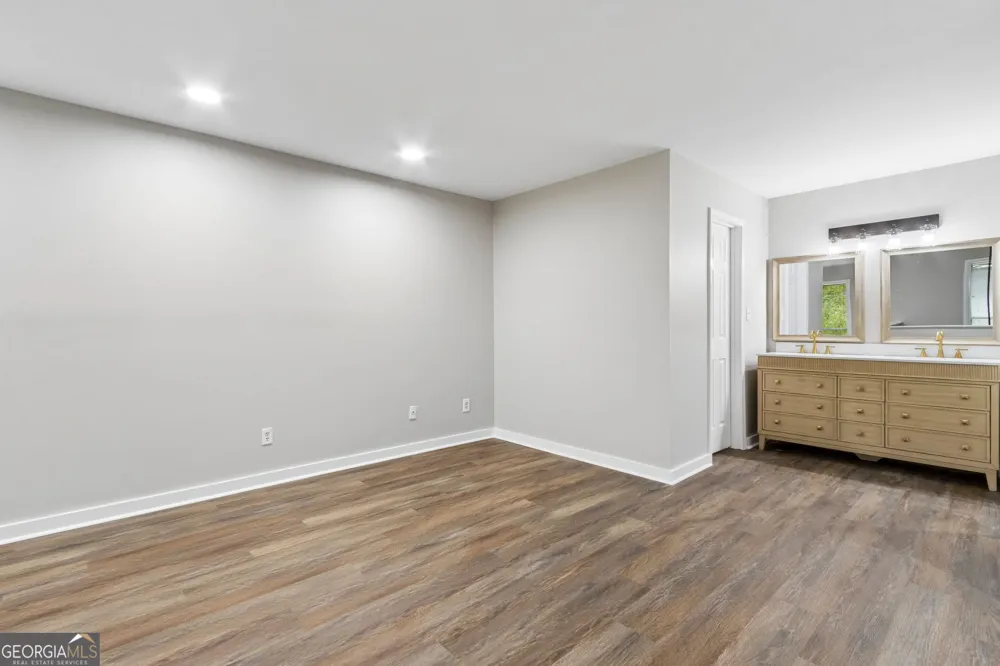 107 River Mill CIR Roswell, GA 30075