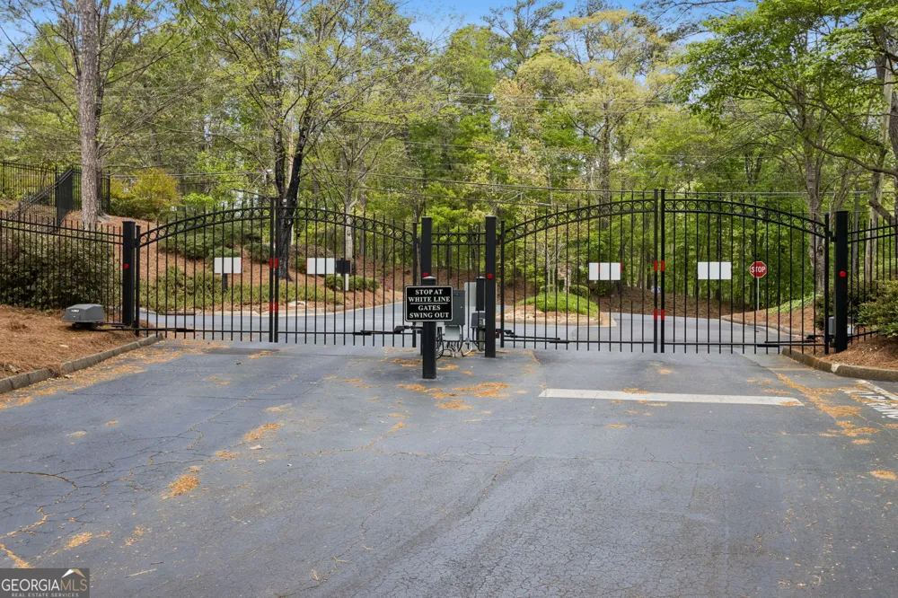 107 River Mill CIR Roswell, GA 30075