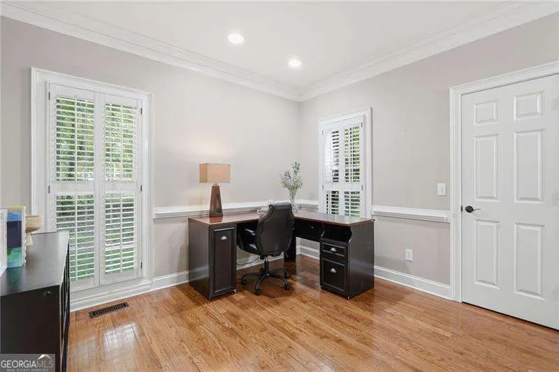 153 York PL Calhoun, GA 30701