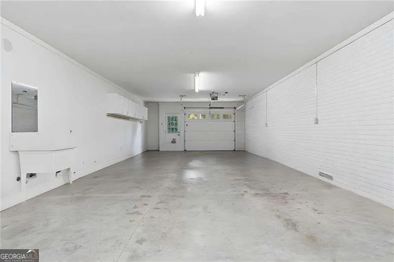 153 York PL Calhoun, GA 30701