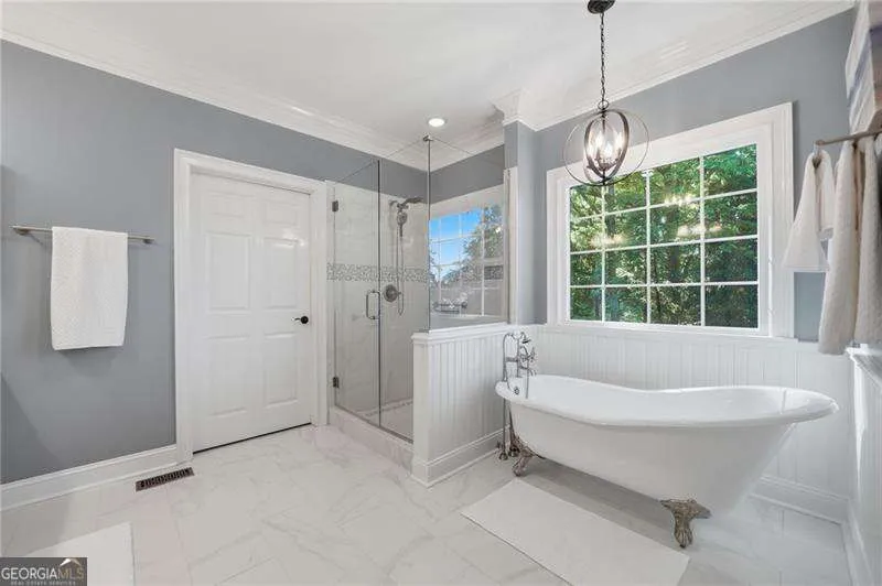 153 York PL Calhoun, GA 30701