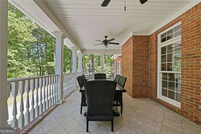 153 York PL Calhoun, GA 30701