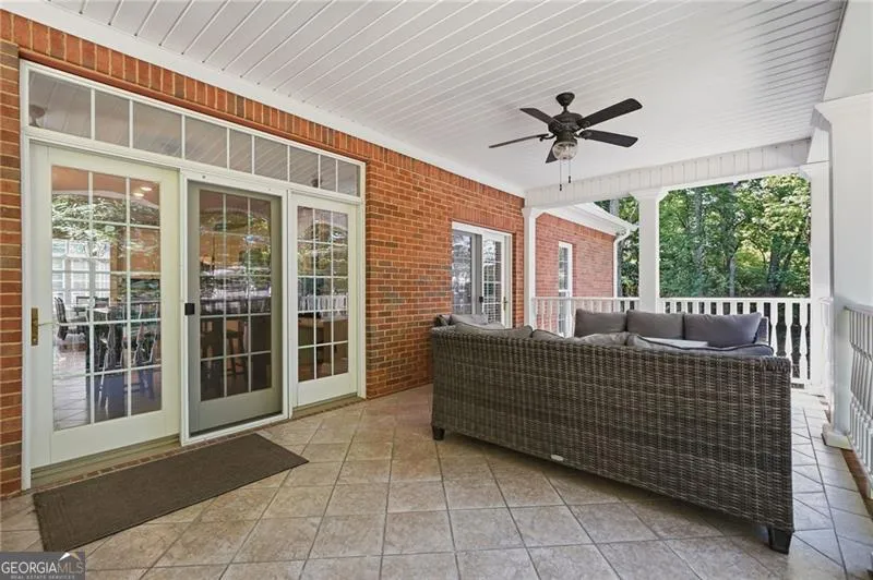 153 York PL Calhoun, GA 30701