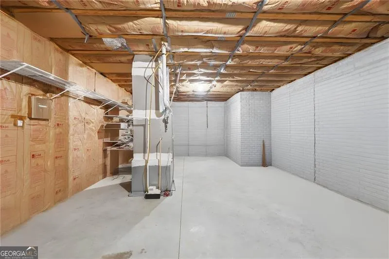 153 York PL Calhoun, GA 30701