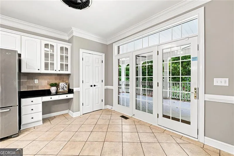 153 York PL Calhoun, GA 30701