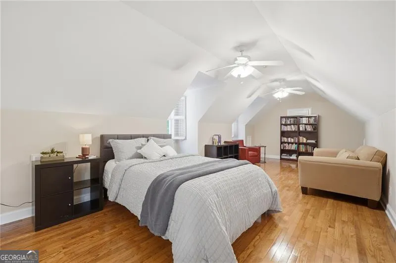 153 York PL Calhoun, GA 30701