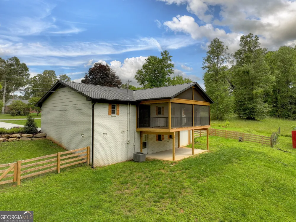 975 Goss RD Epworth, GA 30541