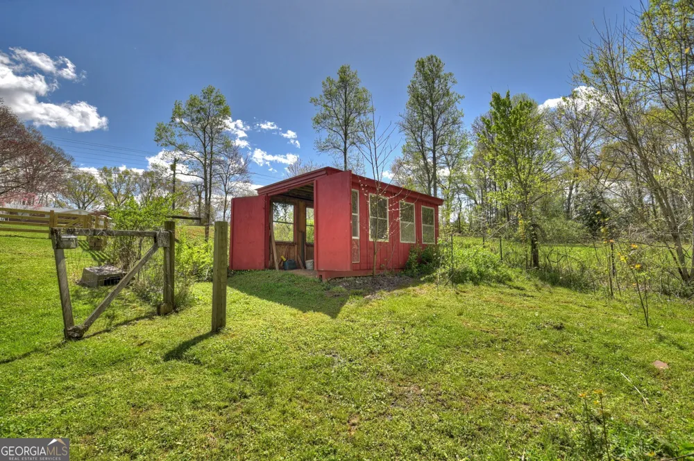 975 Goss RD Epworth, GA 30541