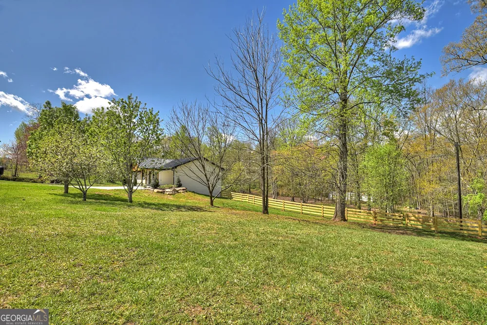 975 Goss RD Epworth, GA 30541