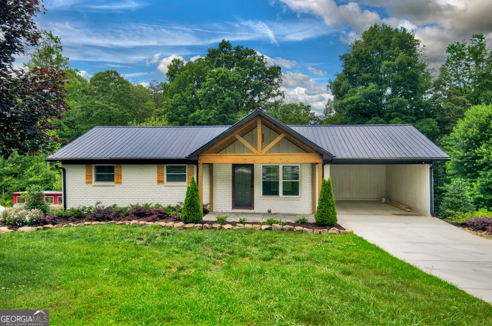 975 Goss RD Epworth, GA 30541