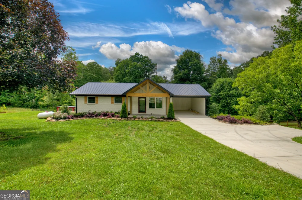 975 Goss RD Epworth, GA 30541