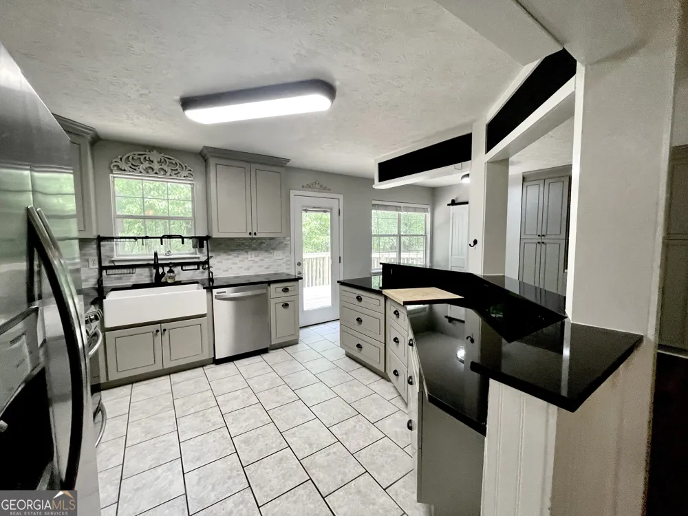 354 Bethel DR Dallas, GA 30157
