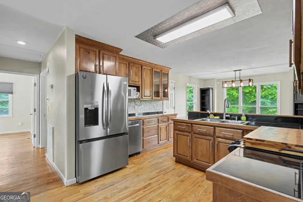 12 Chastain RD Murphy, NC 28906