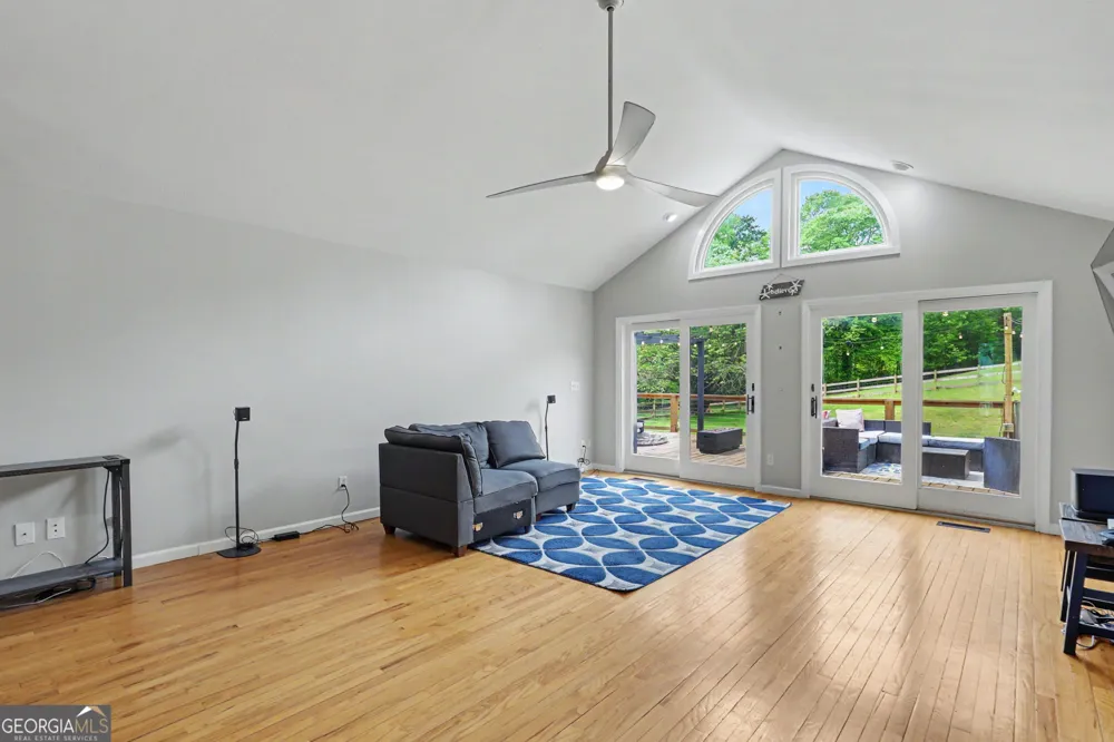 12 Chastain RD Murphy, NC 28906