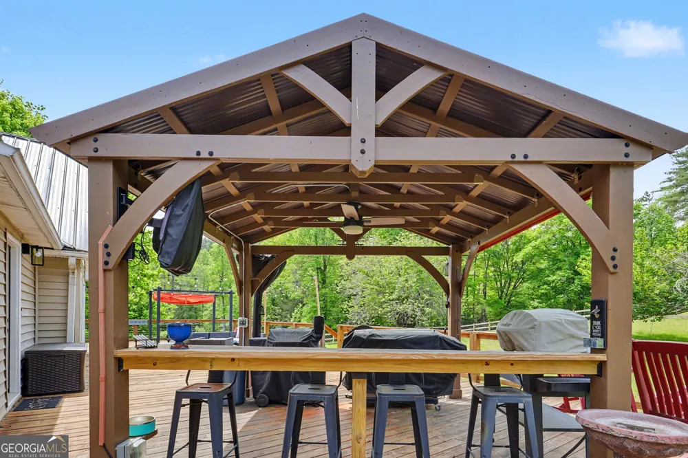12 Chastain RD Murphy, NC 28906