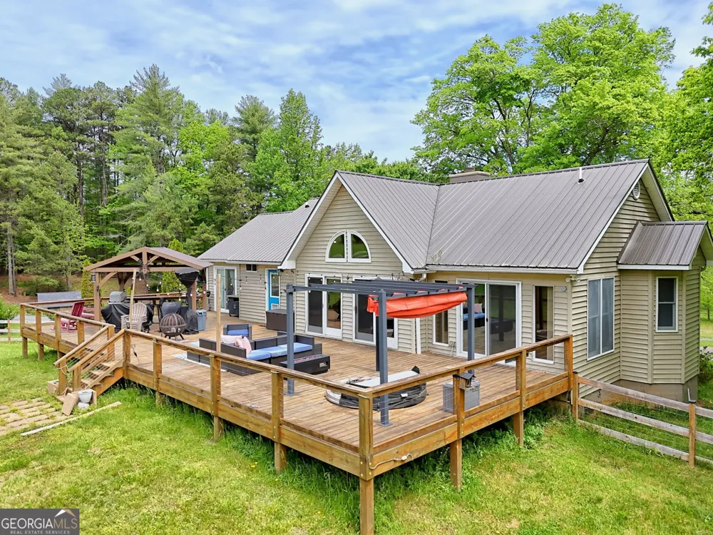 12 Chastain RD Murphy, NC 28906