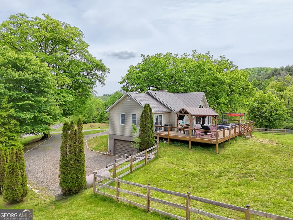 12 Chastain RD Murphy, NC 28906