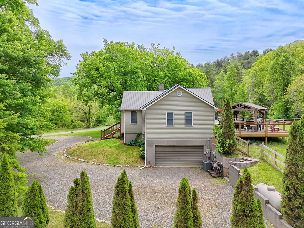 12 Chastain RD Murphy, NC 28906