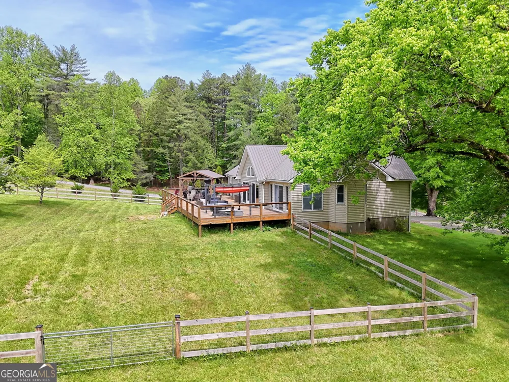 12 Chastain RD Murphy, NC 28906