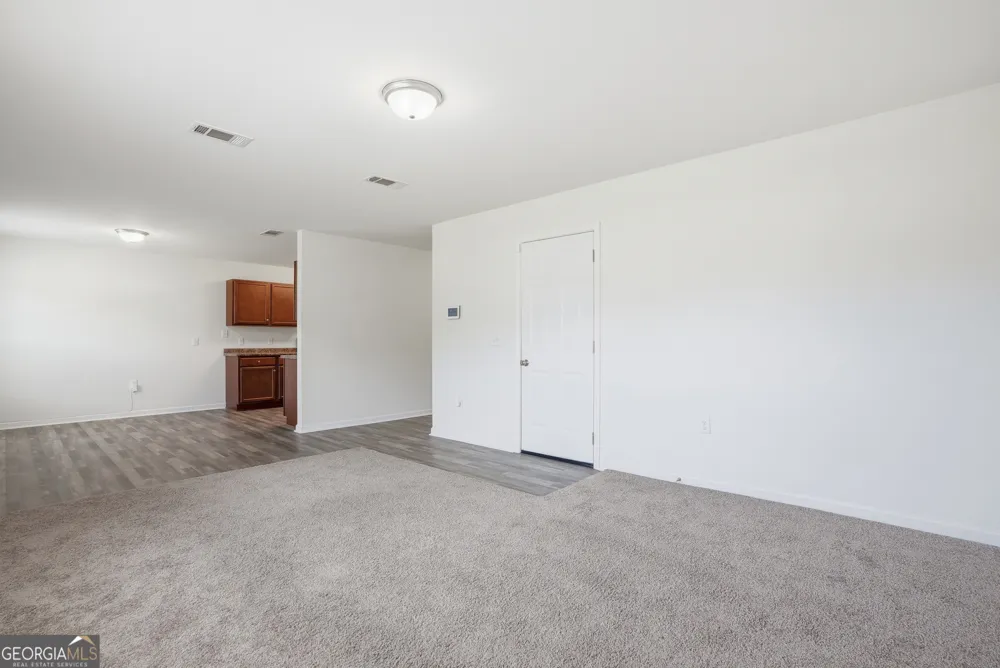 225 Rendell Hinesville, GA 31313