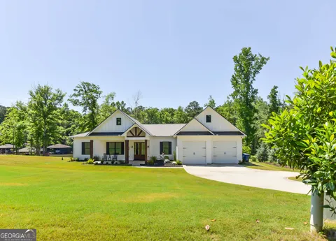 209 Lee Road 2121