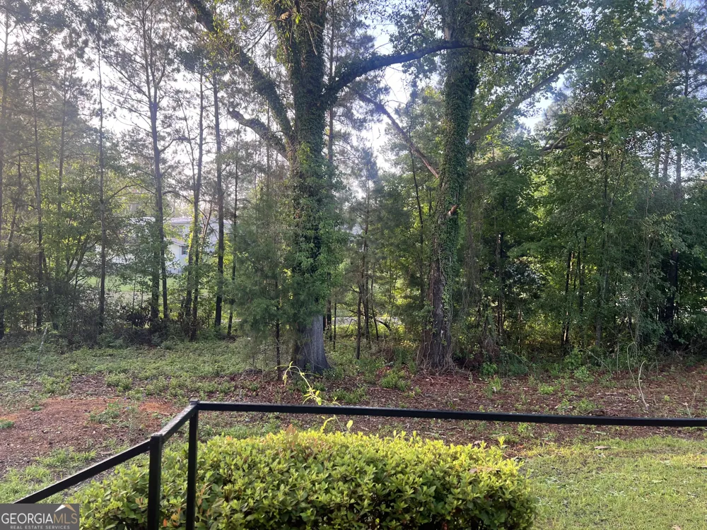 5506 Bacon AVE Eastman, GA 31023