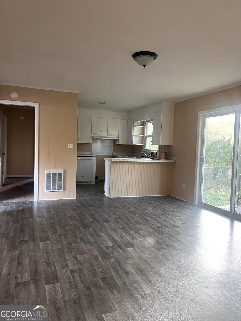 5506 Bacon AVE Eastman, GA 31023