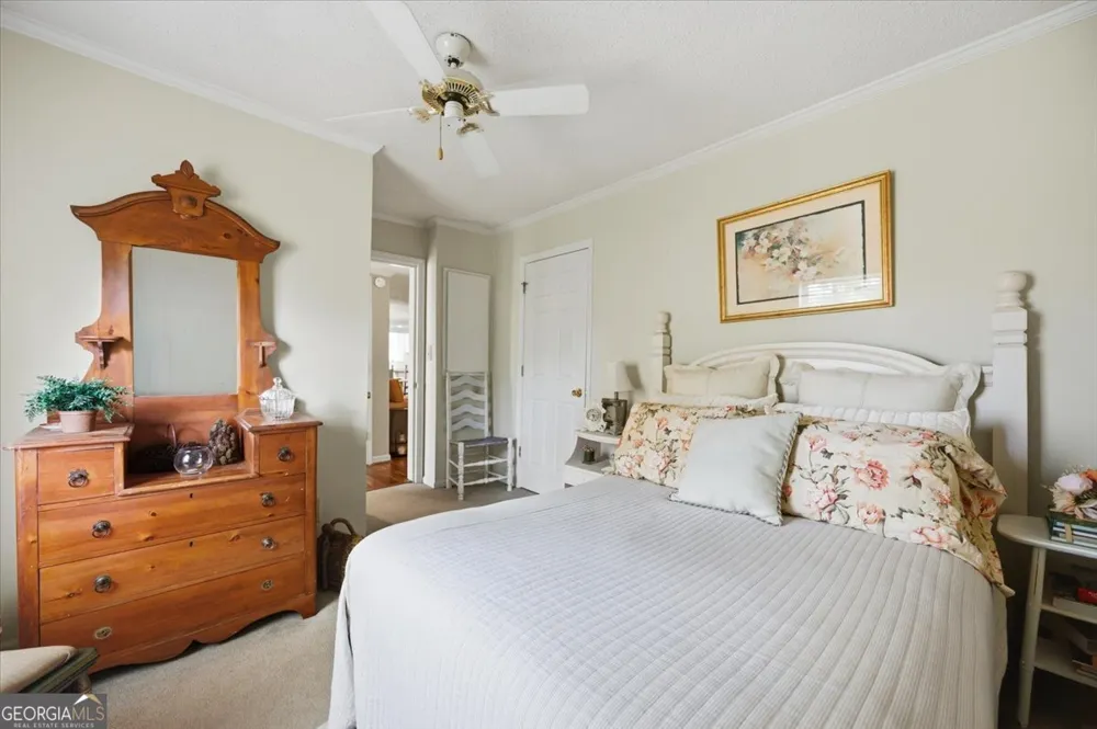214 Howard Roberts RD Gray, GA 31032