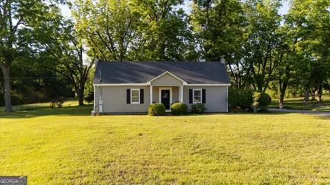 214 Howard Roberts RD