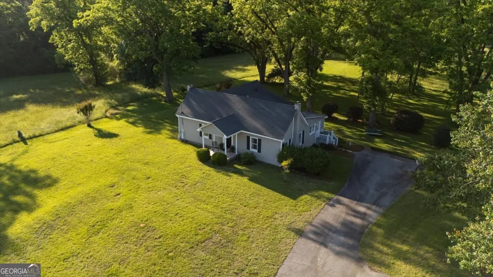 214 Howard Roberts RD Gray, GA 31032