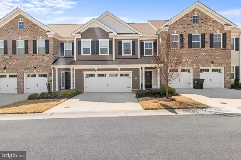 4853 WILD HORSE LANE